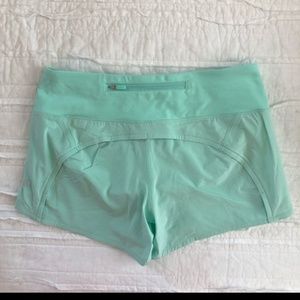 Lululemon run times shorts 4 way stretch